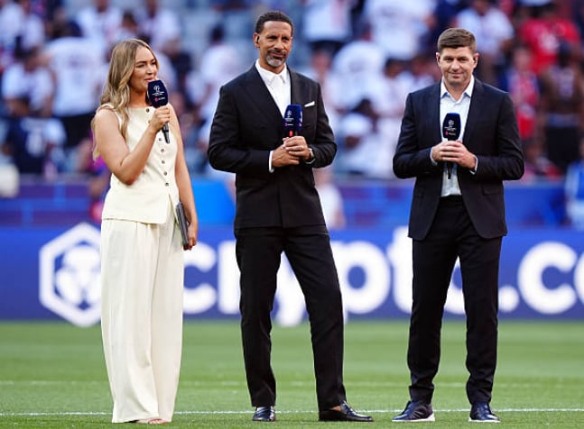 Cuộc chạm trán cũng sẽ có sự góp mặt của những huyền thoại. Rio Ferdinand và Steven Gerrard trong vai trò BLV của kênh Sky Sport.
Ngoài ra, NHM cũng sẽ được dịp gặp lại nhạc trưởng, người từng góp công lớn vào cú ăn 3 lịch sử của Inter Milan năm 2010 - Wesley Sneijder.