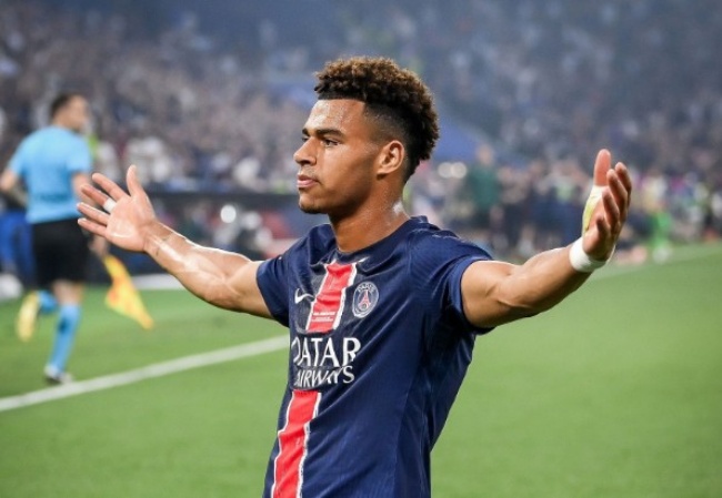 Desire Doue ghi dấu ấn lớn, sánh ngang Ronaldo trong chiến thắng của PSG