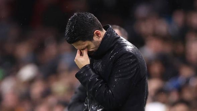 Arsenal sẽ phải sửa chữa sai lầm sau một mùa giải đáng quên