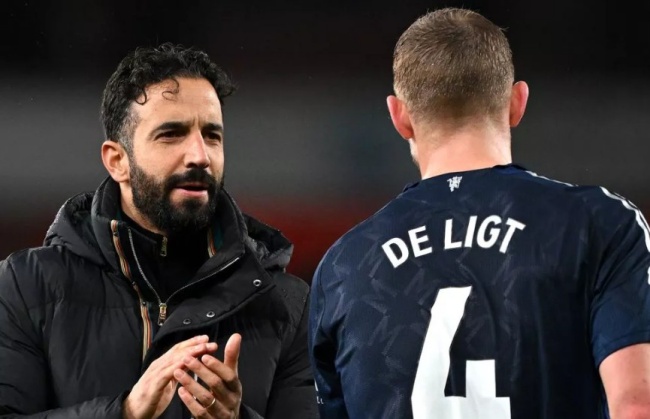 De Ligt đánh giá cao phong cách cởi mở của Amorim tại MU