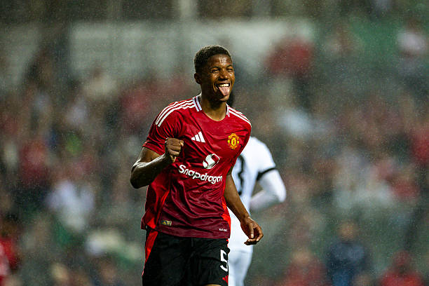 Nhìn Chido Obi, Man United đã biết nên chiêu mộ tiền đạo nào