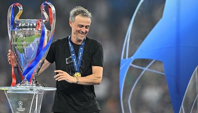 Luis Enrique lập kỳ tích tại PSG.