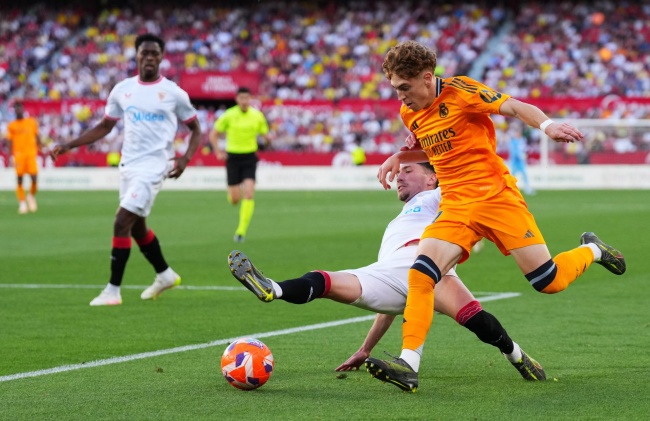 Victor Munoz có thể rời Real tìm cơ hội tại La Liga hè này