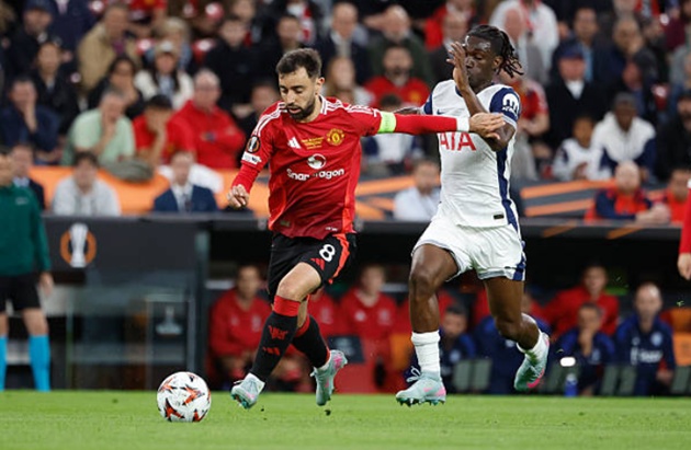 Bruno không thể một mình gồng gánh Man United.
