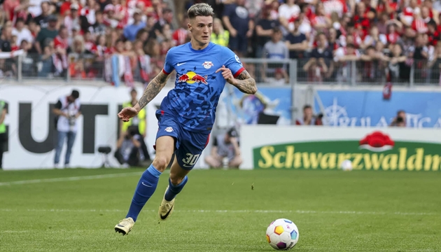 Arsenal họp bí mật ở London, chốt bom tấn Sesko 70 triệu bảng?
