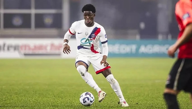 Leverkusen chốt hạ tài năng Axel Tape từ PSG đến 2030