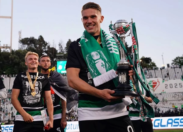 Gyokeres có nghe lời bạn gái để ở lại Sporting?