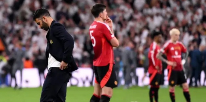 Big Six hết thời ở Premier League?