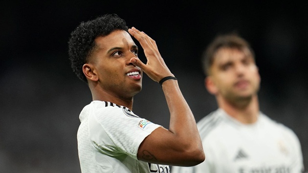 Xabi Alonso đổi chiến thuật, cờ đến tay Rodrygo