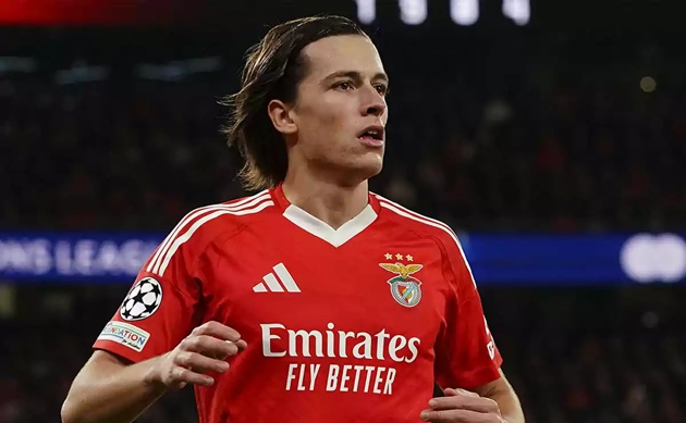Carreras chỉ mới nổi danh trong màu áo Benfica