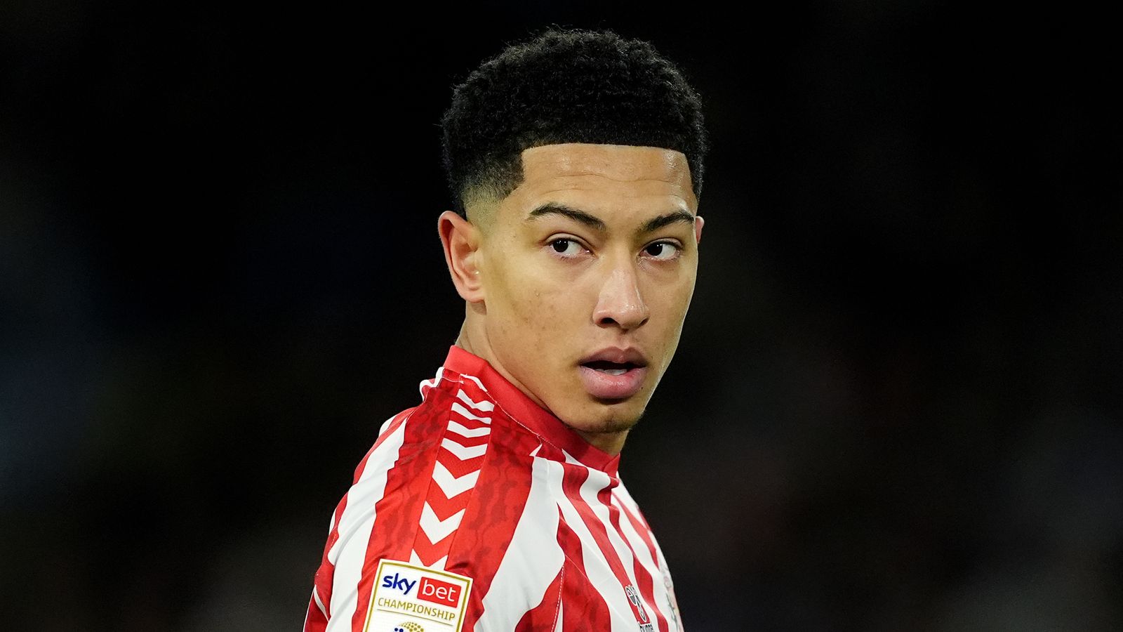 Những con số chứng minh Sunderland sẽ rất nhớ Jobe Bellingham nếu anh sang Dortmund