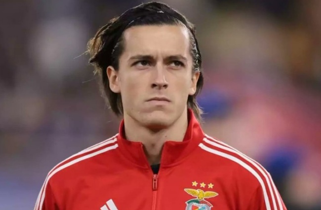 Alvaro Carreras sắp cập bến Real Madrid.