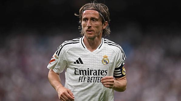 Luka Modric nhiều khả năng sẽ chuyển sang khoác áo AC Milan.