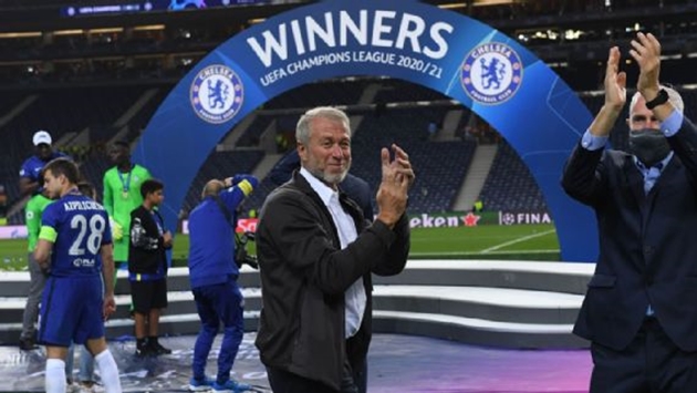 Roman Abramovich đã mang đến một phong cách sở hữu mới cho Premier League vào năm 2003.