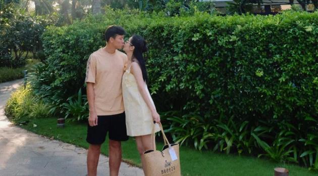 Quế Ngọc Hải – Dương Thùy Phương tình tứ kỷ niệm 9 năm yêu nhau tại Vũng Tàu