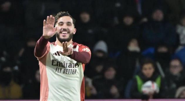 Rayan Cherki được Man City săn đón.