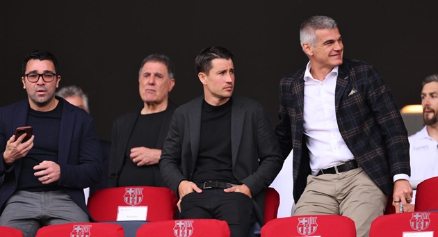 Vinh quang Champions League của PSG có thể thuộc về Barca nhờ Deco