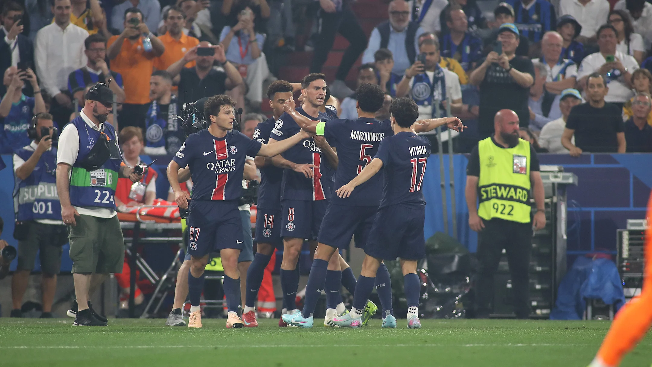 Chắc chắn PSG vẫn còn viết tiếp những trang sử hào hùng trong lịch sử bóng đá Châu Âu.