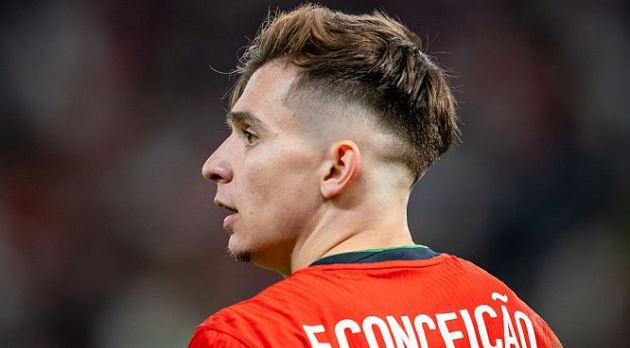 Francisco Conceicao làm nên khác biệt cho Bồ Đào Nha.