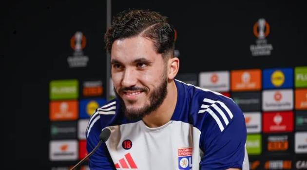 Lyon từ chối đề nghị trị giá 23 triệu euro từ Manchester City cho Cherki