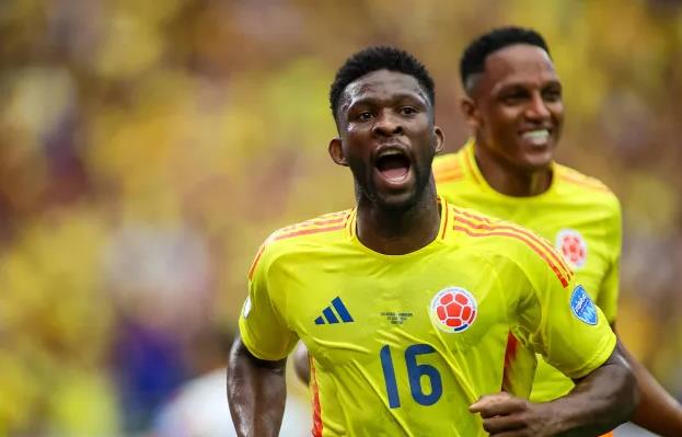 Colombia được đánh giá cao hơn Peru.