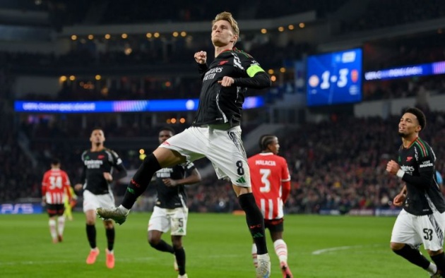 Cần có một sự thay đổi dành cho Odegaard.