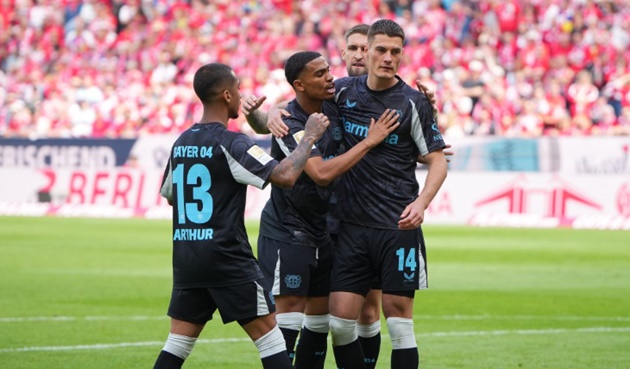 Schick được Leverkusen giữ lại, Boniface đứng trước ngã rẽ