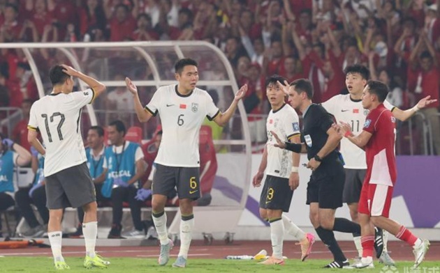 ĐT Trung Quốc bại trận 0-1 trước Indonesia.