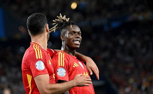 Vì sao Nico Williams trở thành "cơn sốt" với CĐV Arsenal?