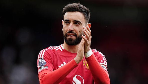 Bruno Fernandes quyết định tiếp tục gắn bó cùng Manchester United.