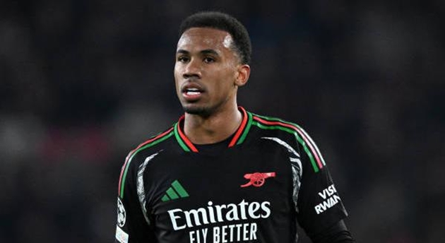 CHÍNH THỨC: Arsenal ký hợp đồng 4 năm với Gabriel Magalhaes