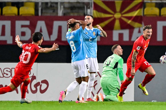 Alioski lập siêu phẩm giúp Bắc Macedonia giữ lại 1 điểm trên sân nhà.