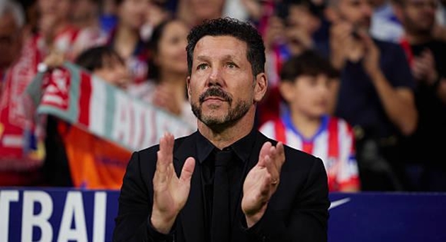 Diego Simeone đang là huấn luyện viên nhận lương cao nhất thế giới.