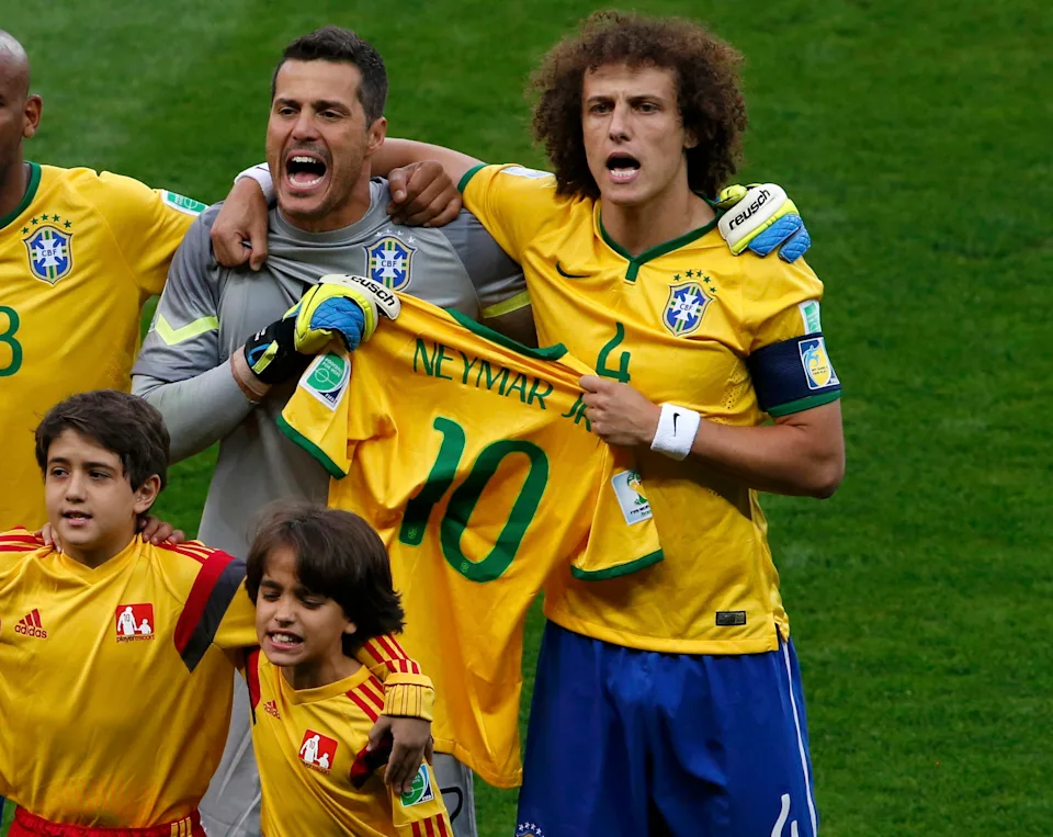 Neymar được các đồng đội coi là chỗ dựa tinh thần trước trận đấu