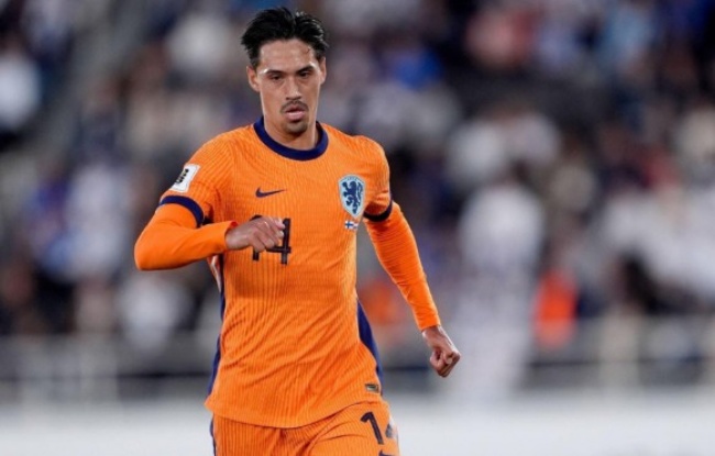 Tijjani Reijnders chuẩn bị cập bến Man City.