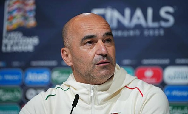 Roberto Martinez chuẩn bị chạm trán Tây Ban Nha.
