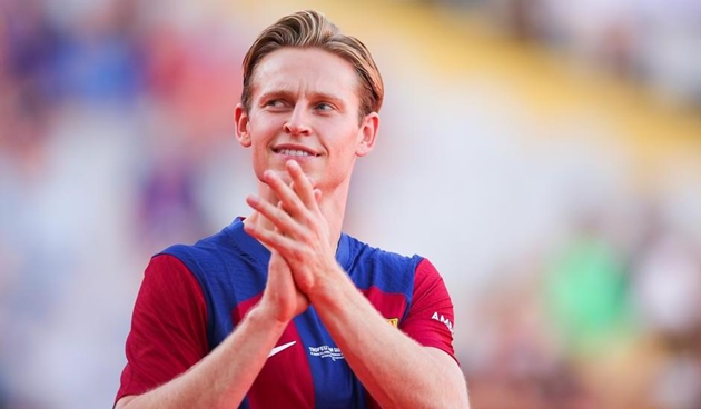 De Jong công khai ý định gia hạn với Barcelona