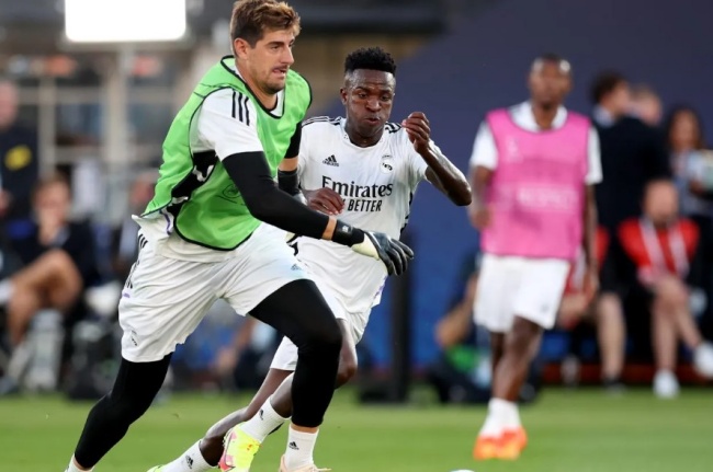 Courtois có vị trí bất khả xâm phạm.