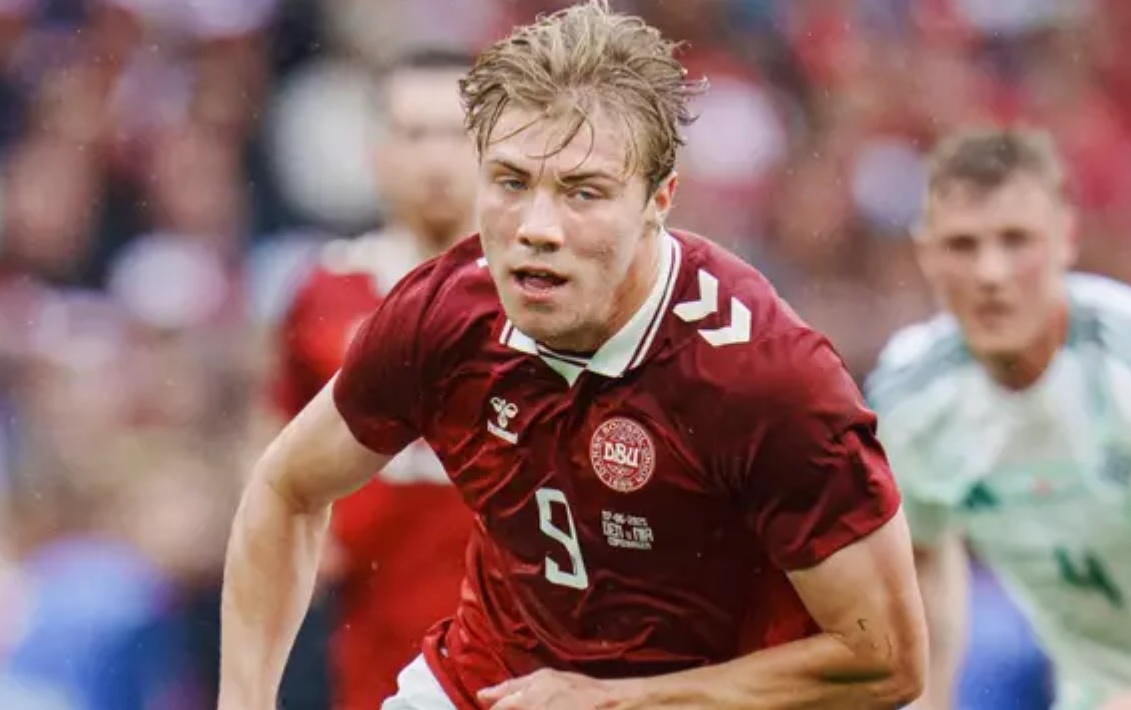 Rasmus Hojlund khẳng định tương lai ở Manchester United