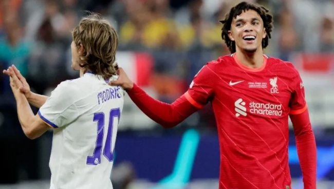 Trent và Modric cùng rời đội bóng gắn bó lâu năm.