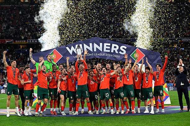 Ảnh minh họa cho bài viết về 8 thống kê nổi bật sau trận chung kết UEFA Nations League