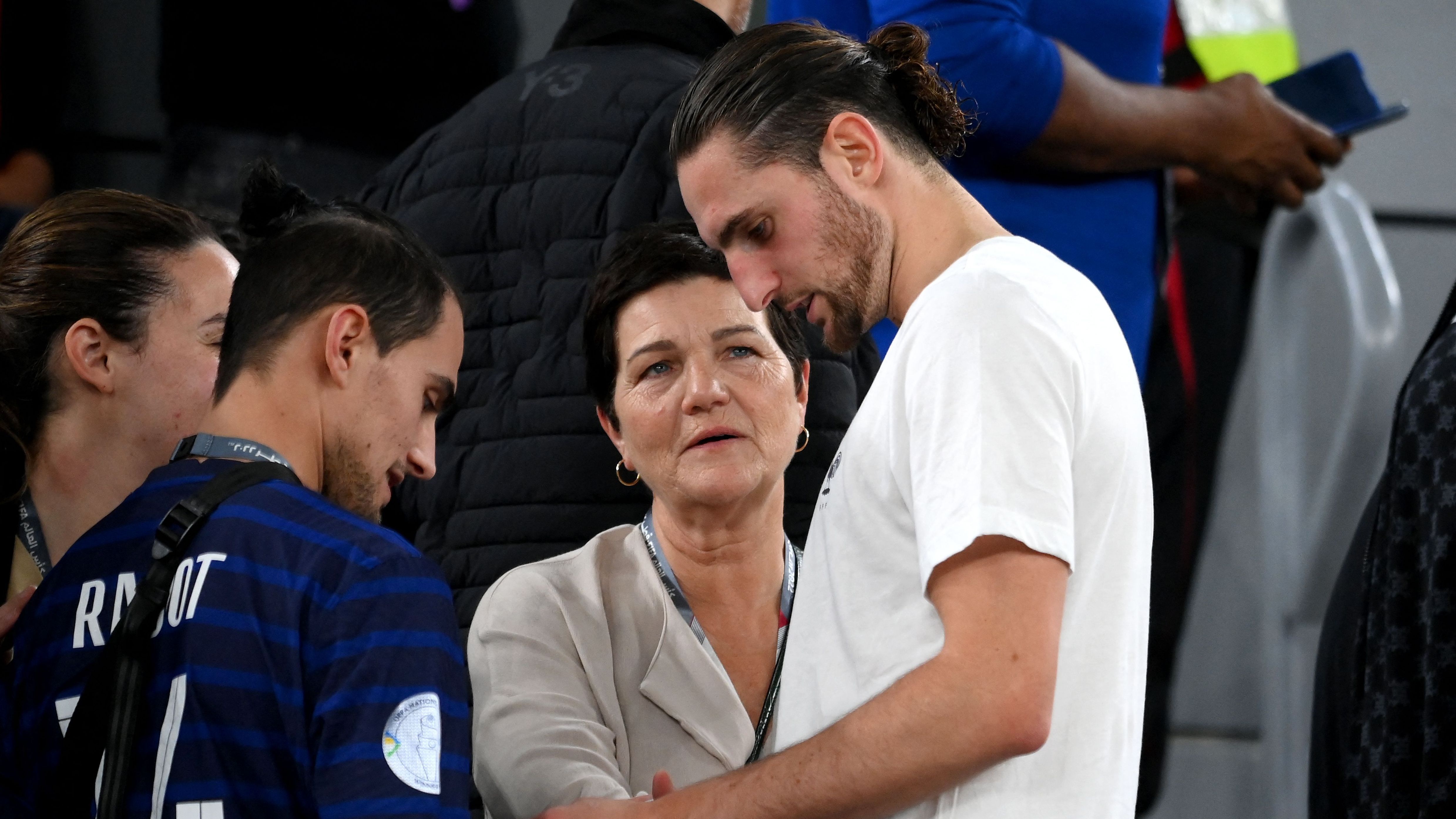 Bà Veronique luôn là người có ảnh hưởng lớn đến Rabiot.