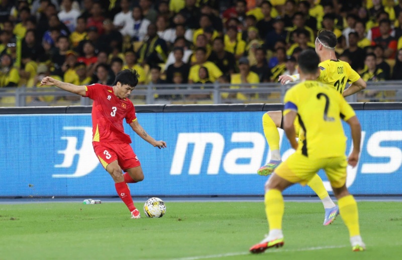 Ảnh minh họa cho bài viết về Malaysia 4-0 Việt Nam: Sụp đổ sau giờ nghỉ; Cơn ác mộng trong vòng 10 phút