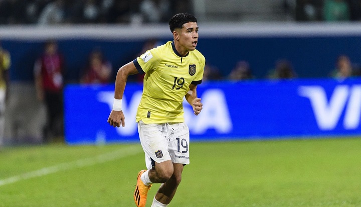 Kendry Paez không nhập hội với Chelsea, sẽ đến Strasbourg theo dạng cho mượn