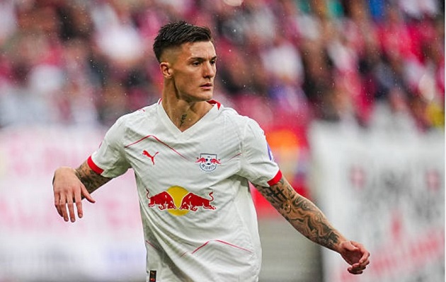 Arsenal đặt hạn chót cho Sesko, sẵn sàng chuyển hướng sang Gyokeres