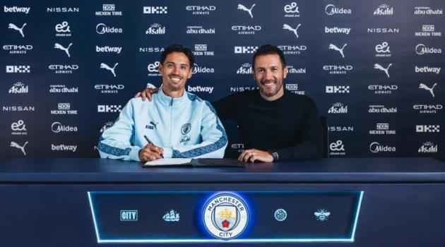Manchester City ký hợp đồng với Tijjani Reijnders từ AC Milan.