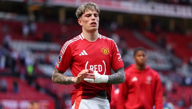 Man United ra giá bán Garnacho, Aston Villa và Chelsea vào cuộc