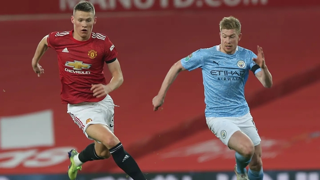 De Bruyne tới Napoli, fan MU "dậy sóng" vì khả năng kết hợp với McTominay