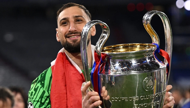 Donnarumma là một trong những mục tiêu hàng đầu của Man United.