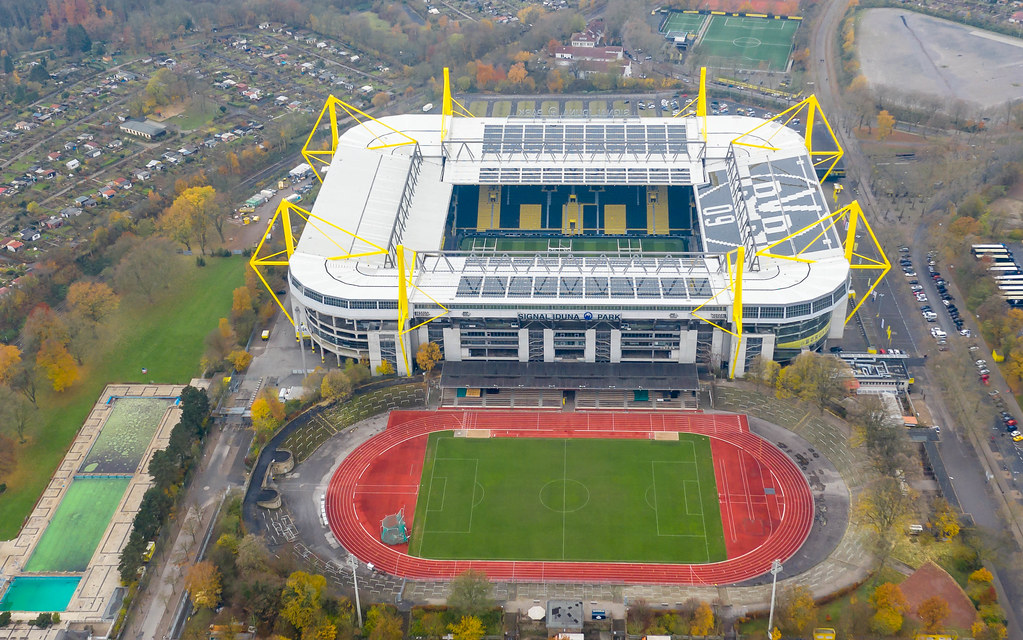 SVĐ Rote Erde ngày nay ngay cạnh Signal Iduna Park.